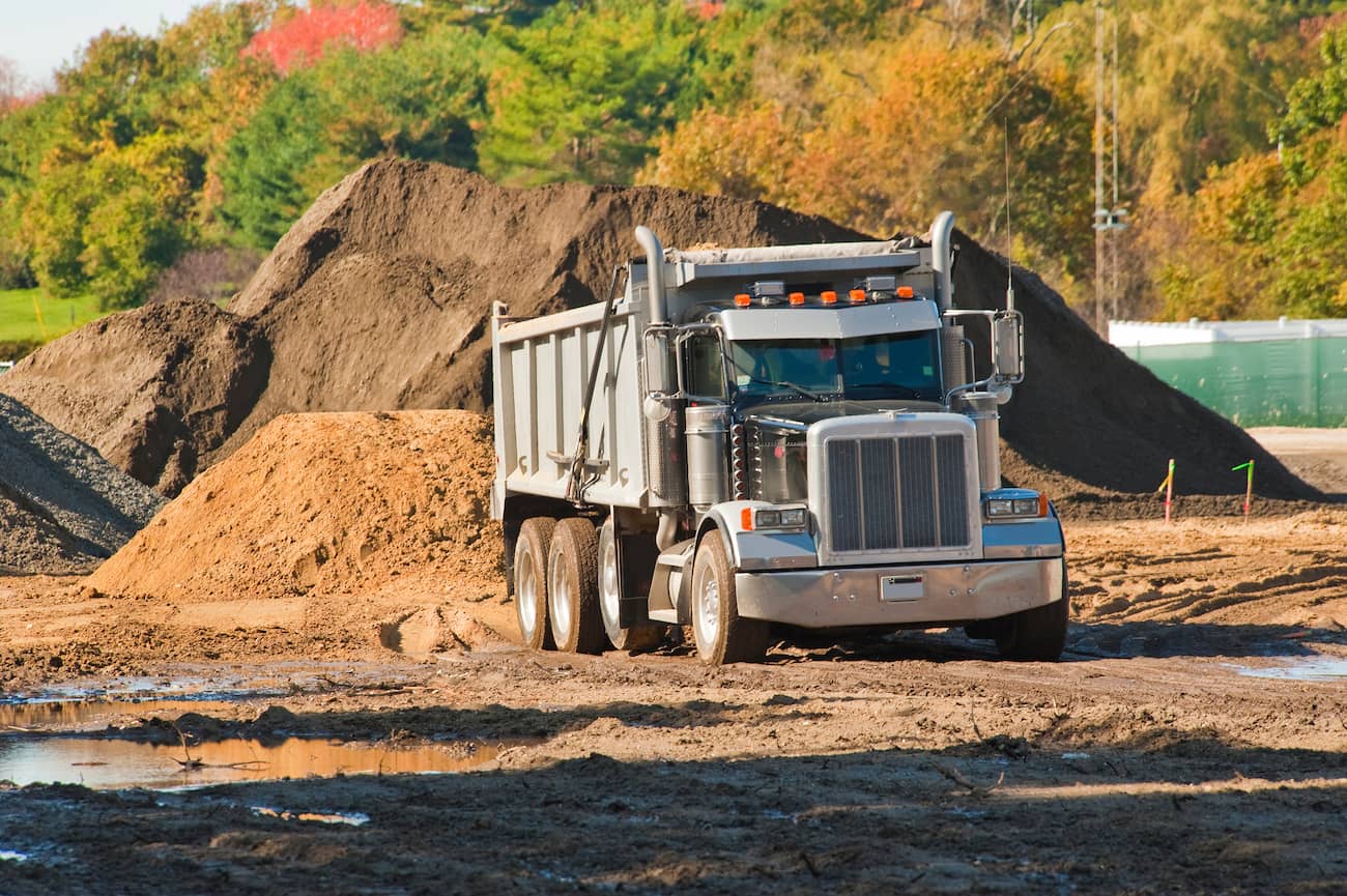 Dump truck
